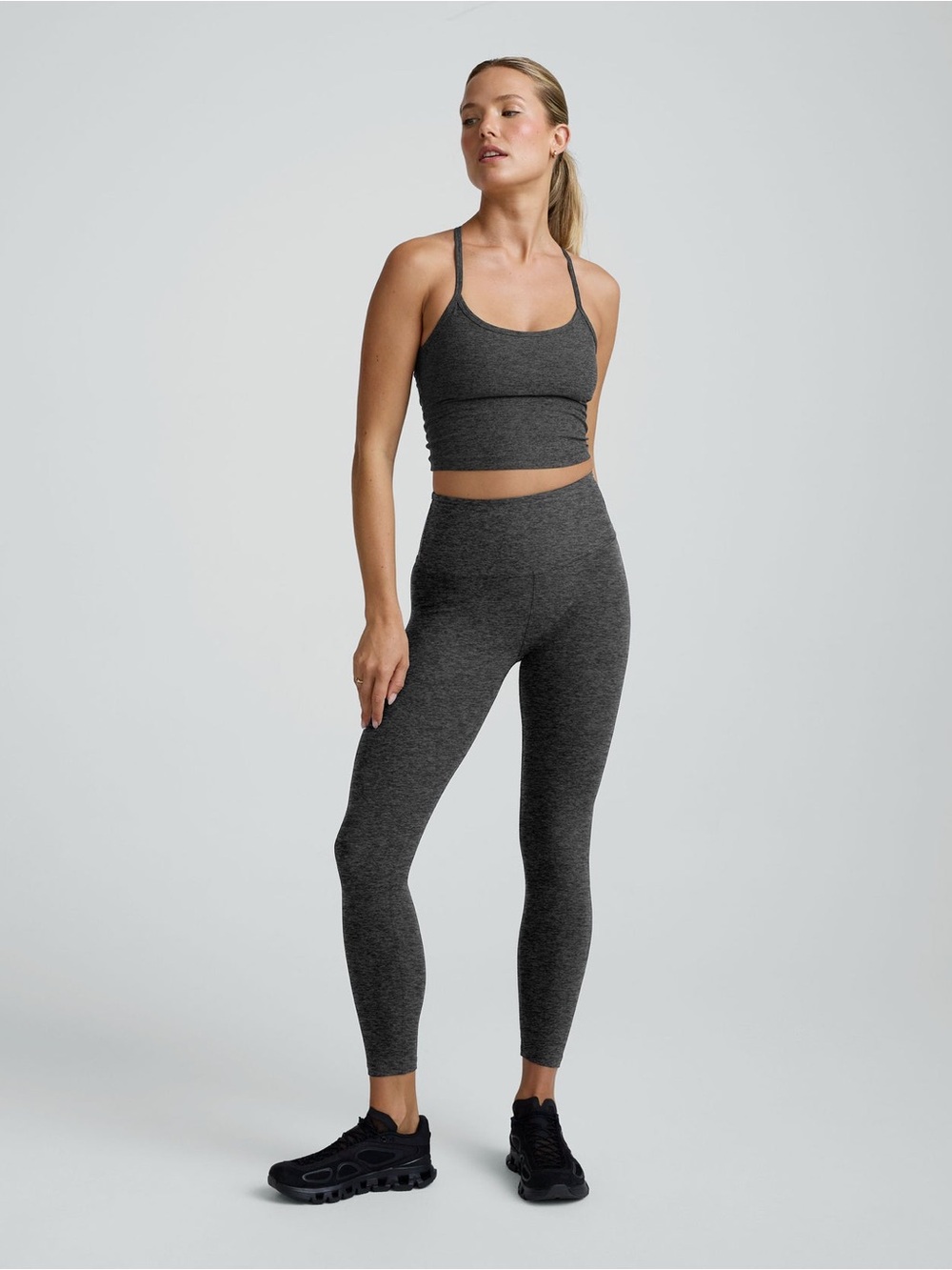 Beyond Yoga Spacedye Slim Racerback Cropped Tank Top Medium gray core athletic - Picture 4 of 11